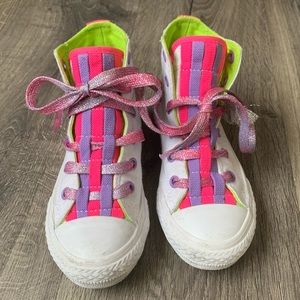 Girls size 11 Converse high tops. White/neon